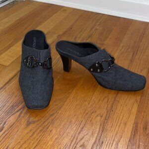 Aerosoles Dark Grey Mules — Size 7